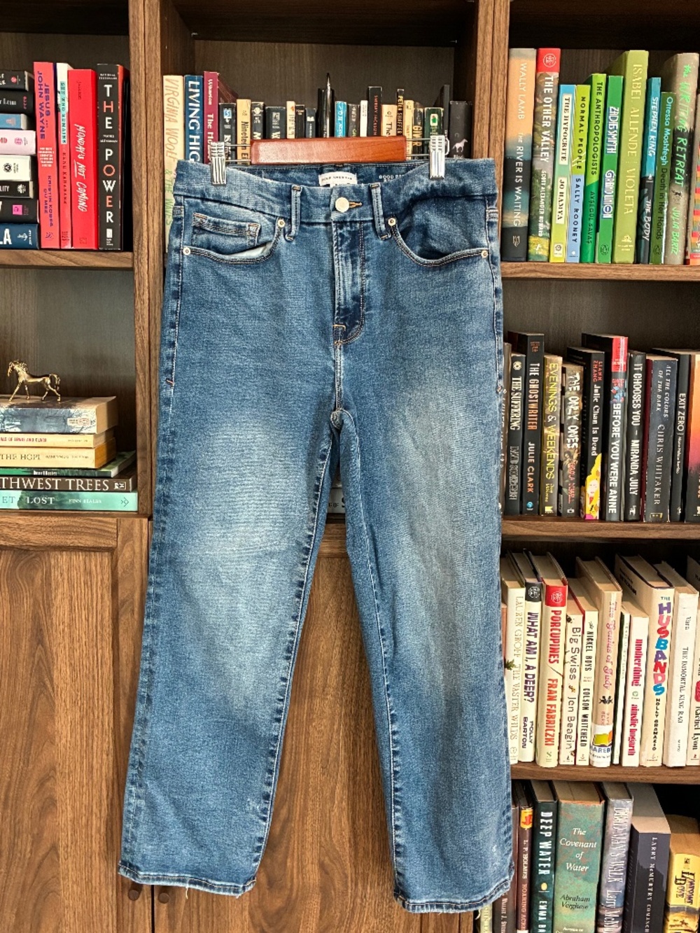 Good American - Always Fits Good Petite Straight Jeans